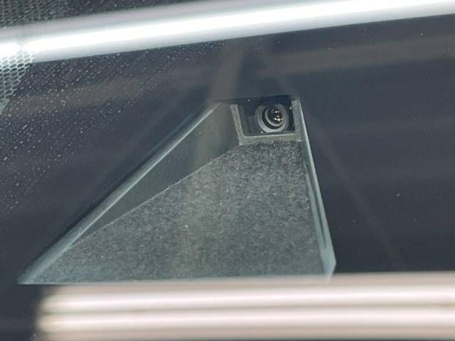Toyota PRIUS 2021-11 181220-4