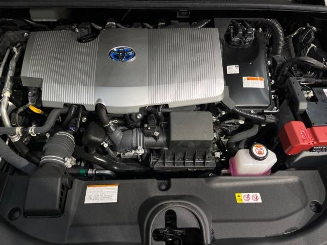Toyota PRIUS 2021-11 181220-18
