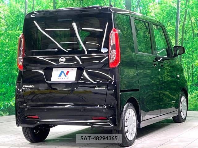 Nissan ROOX 2022-03 246219-17