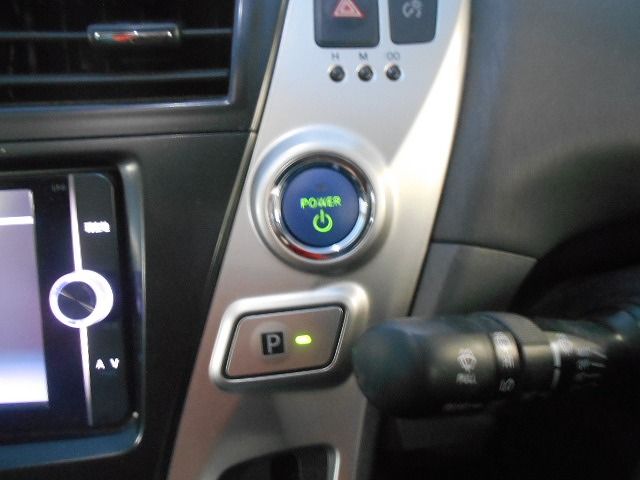 Toyota PRIUS ALPHA 2012-12 188466-13