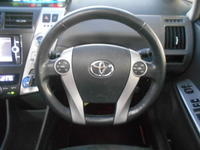 Toyota PRIUS ALPHA 2012-12 188466-7