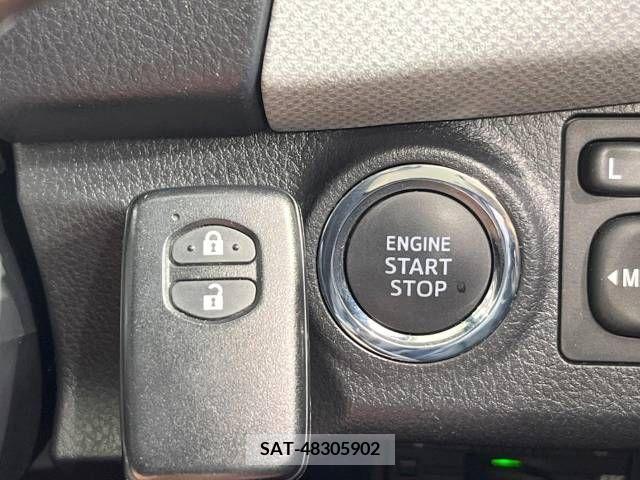 Toyota VITZ 2015-10 288592-5