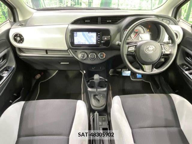Toyota VITZ 2015-10 288592-1