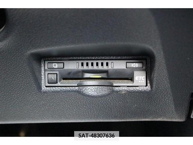 Toyota PRIUS 2018-03 366662-4
