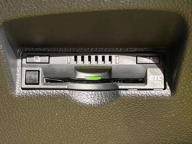 Toyota PRIUS 2021-03 189632-6