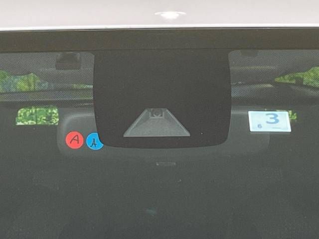Toyota PRIUS 2021-03 189632-2