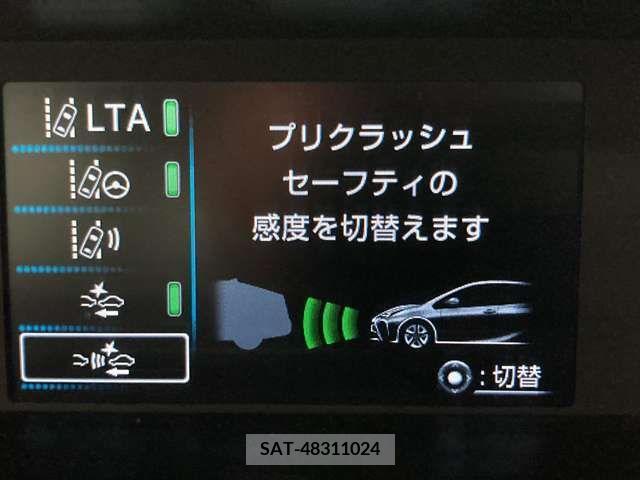 Toyota PRIUS 2021-10 374012-11