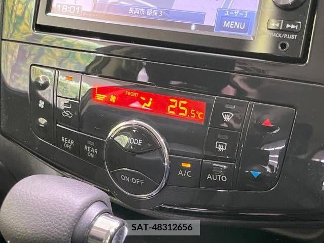 Nissan SERENA 2011-09 367701-6