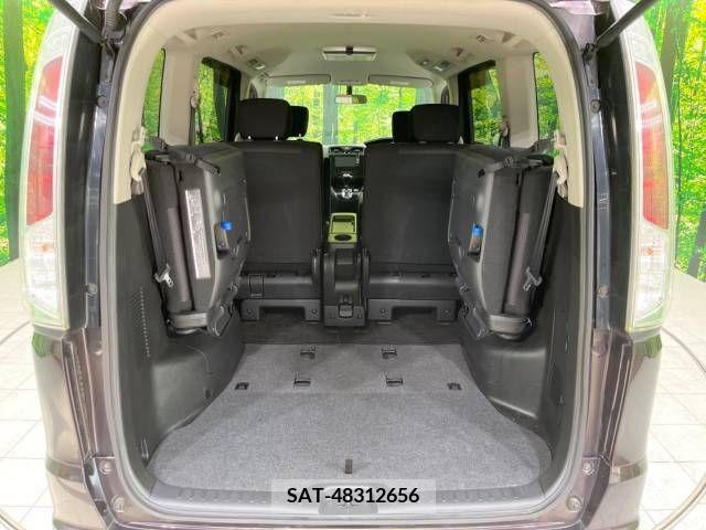 Nissan SERENA 2011-09 367701-11