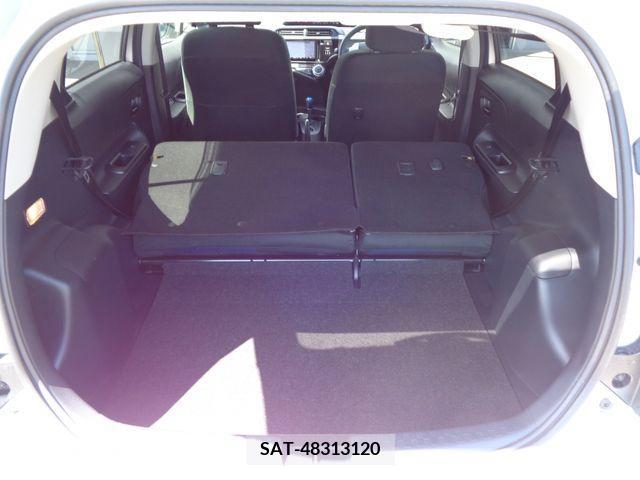 Toyota AQUA 2017-03 292449-16
