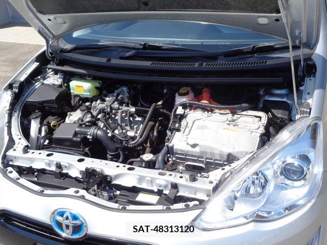 Toyota AQUA 2017-03 292449-19