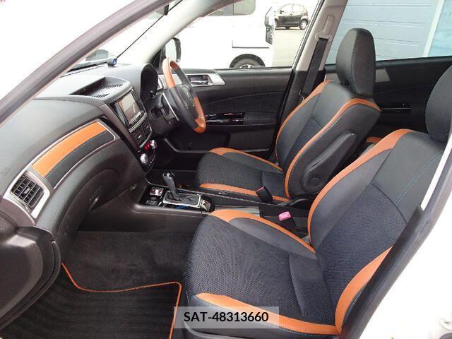 Subaru EXIGA CROSSOVER 2017-08 214885-8