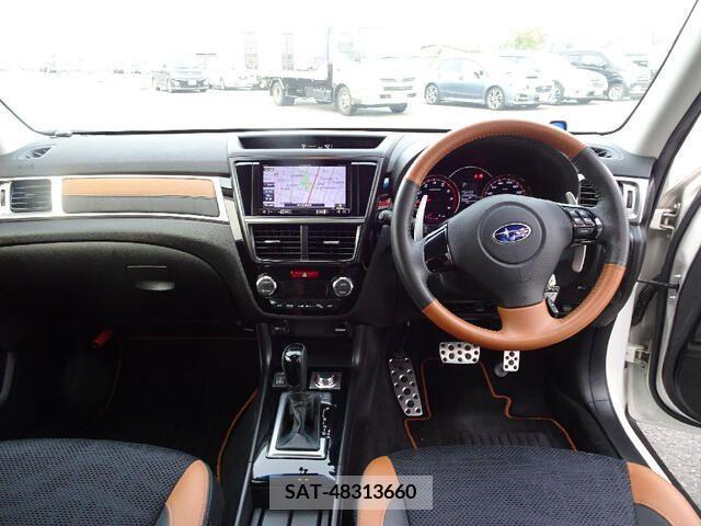 Subaru EXIGA CROSSOVER 2017-08 214885-2