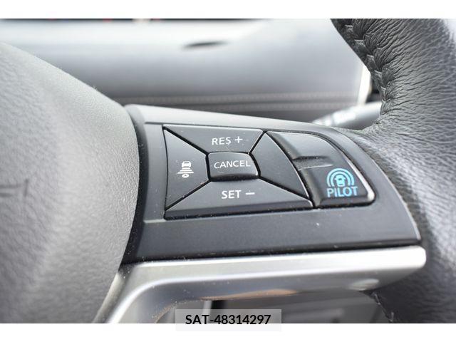 Nissan SERENA 2018-08 324976-6