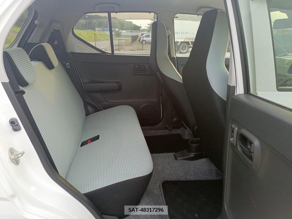 Suzuki ALTO 2017-04 258492-19