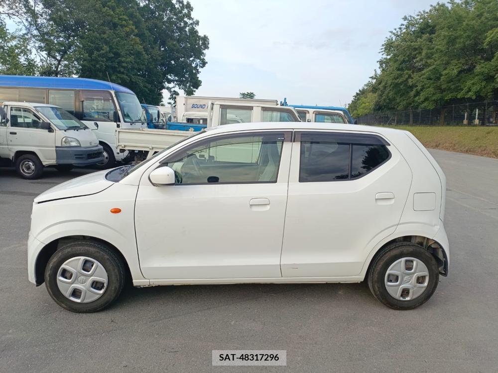 Suzuki ALTO 2017-04 258492-2