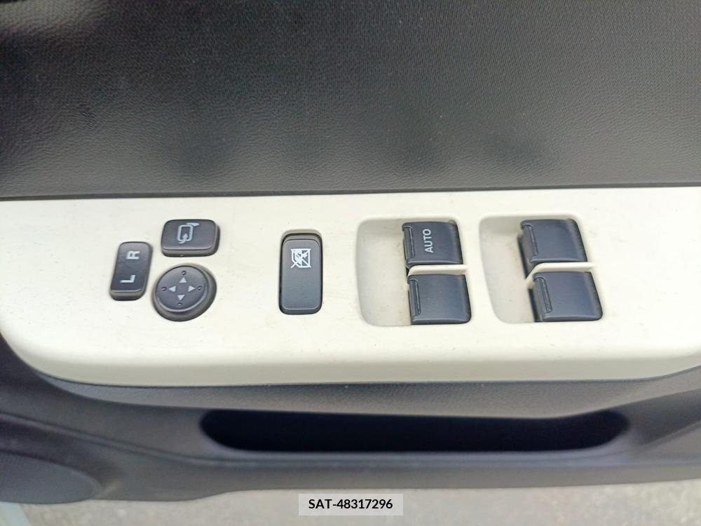 Suzuki ALTO 2017-04 258492-33