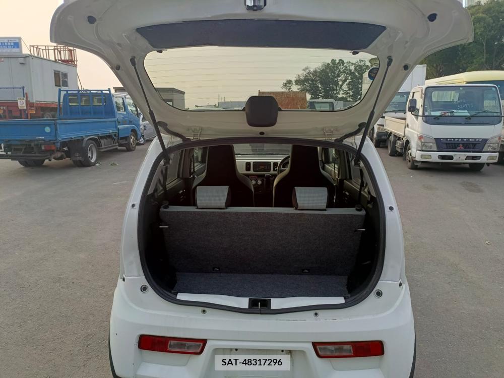 Suzuki ALTO 2017-04 258492-35