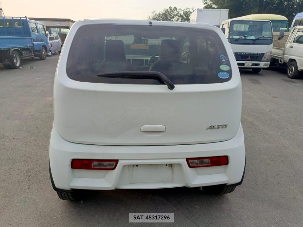 Suzuki ALTO 2017-04 258492-3