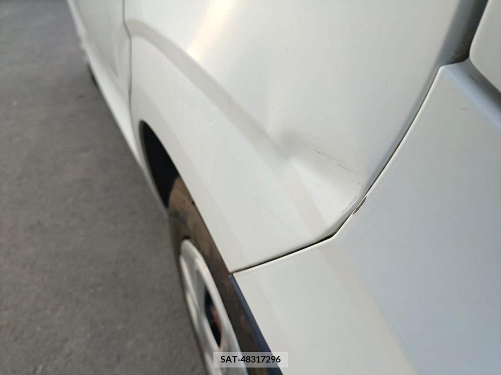 Suzuki ALTO 2017-04 258492-40