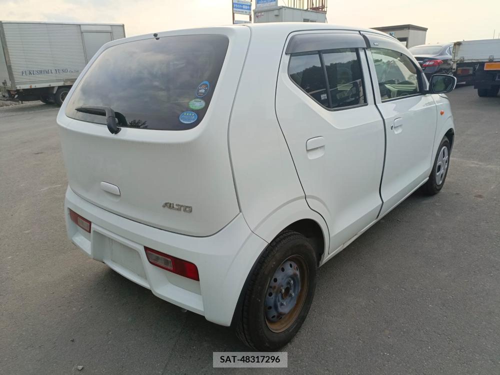 Suzuki ALTO 2017-04 258492-4