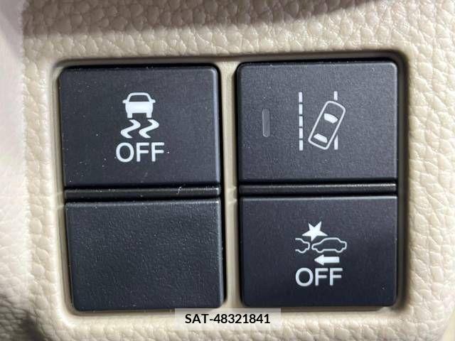 Honda N BOX 2019-02 217255-3