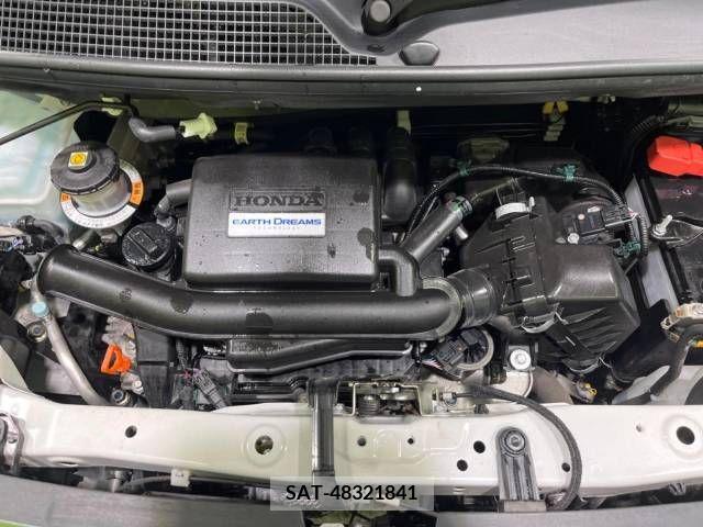 Honda N BOX 2019-02 217255-18