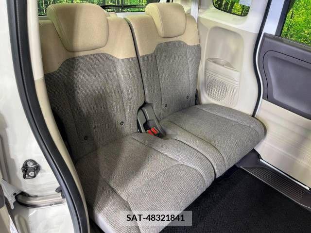 Honda N BOX 2019-02 217255-9