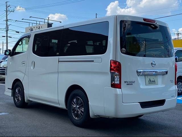 Nissan NV350 Caravan 2018-11 22681-17