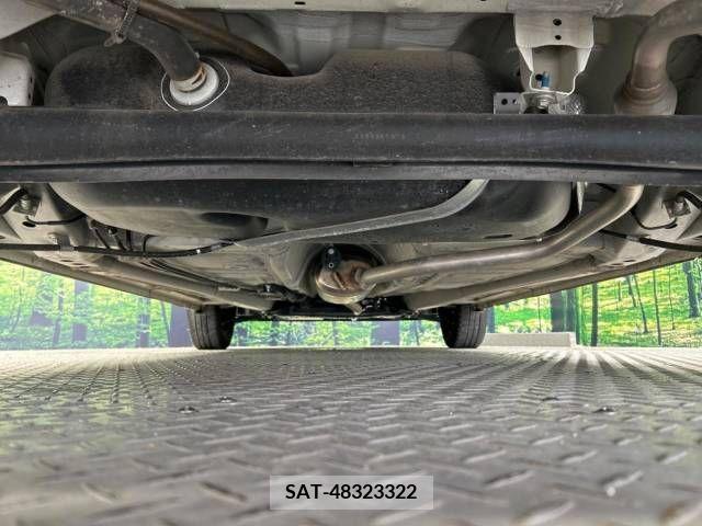 Suzuki SPACIA 2023-08 380443-19
