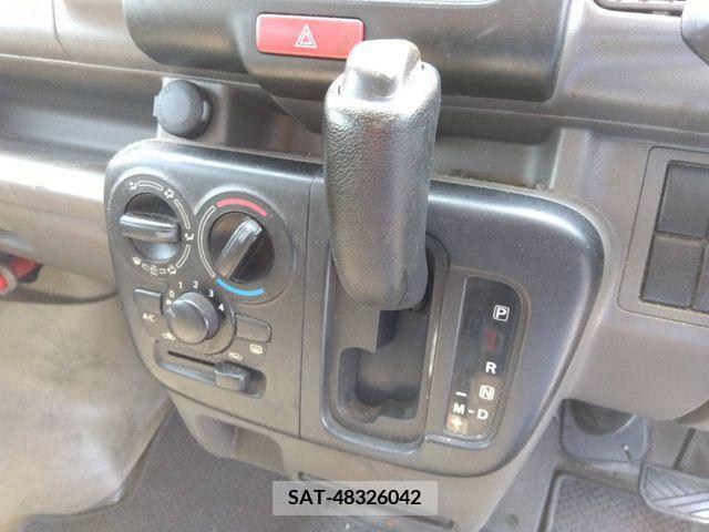 Suzuki EVERY 2018-03 214665-10
