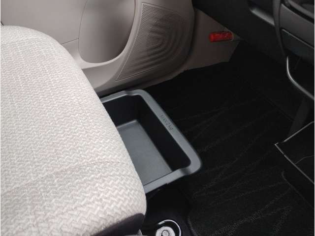 Nissan DAYZ 2021-12 10326-9