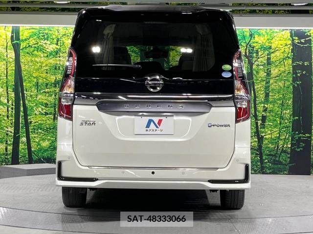 Nissan SERENA 2020-09 235461-16