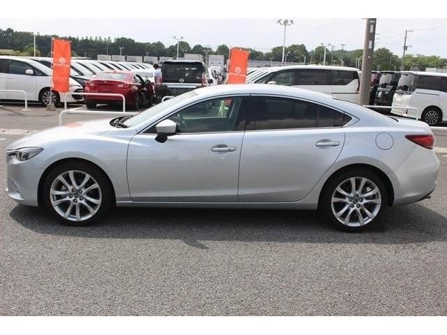 Mazda ATENZA 2017-04 7519-8
