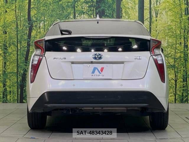 Toyota PRIUS 2016-12 344388-15
