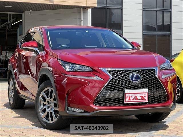 Lexus NX 2017-01 388369-2