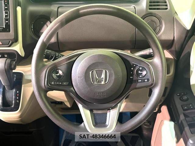 Honda N BOX 2019-01 307056-11