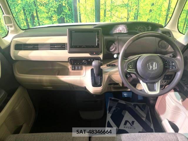 Honda N BOX 2019-01 307056-1