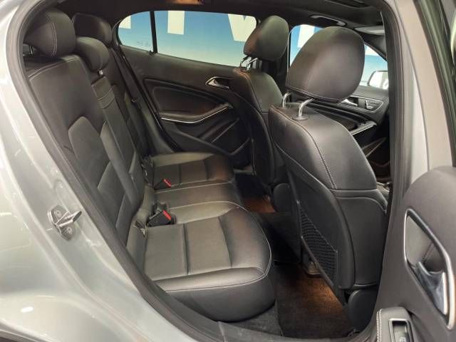 Mercedes Benz GLA-CLASS 2018-09 191910-10