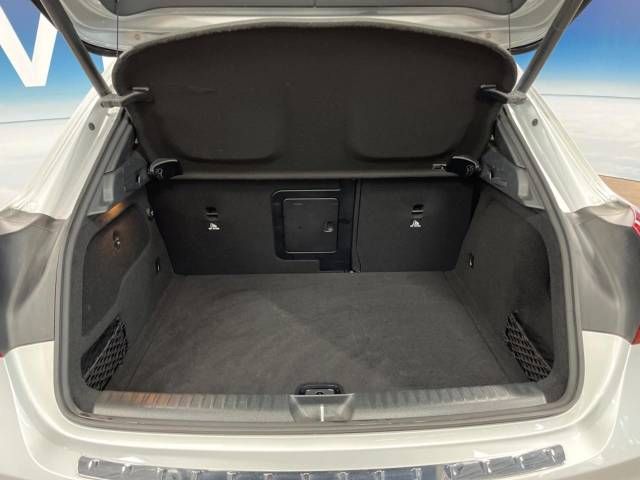 Mercedes Benz GLA-CLASS 2018-09 191910-12