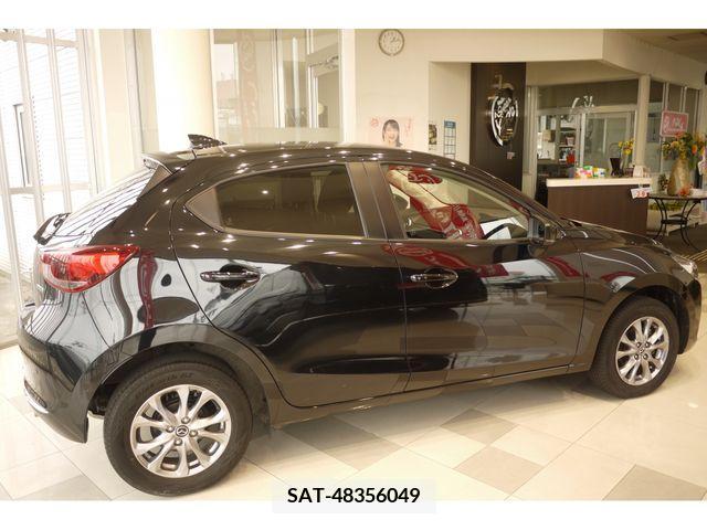 Mazda MAZDA2 2019-12 329548-3