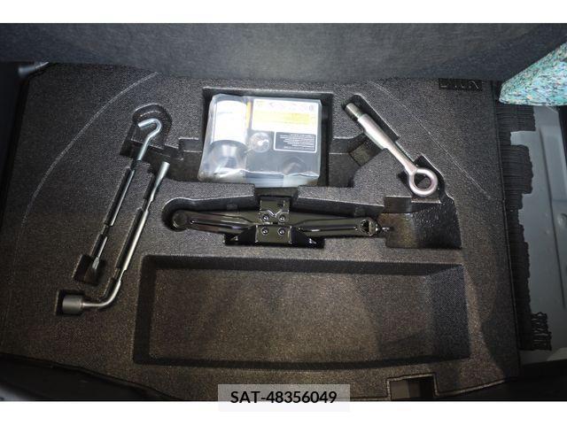 Mazda MAZDA2 2019-12 329548-9