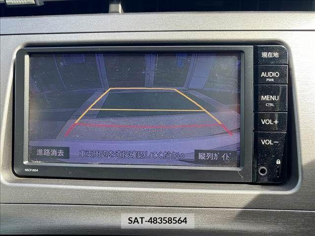 Toyota PRIUS 2015-10 328173-11