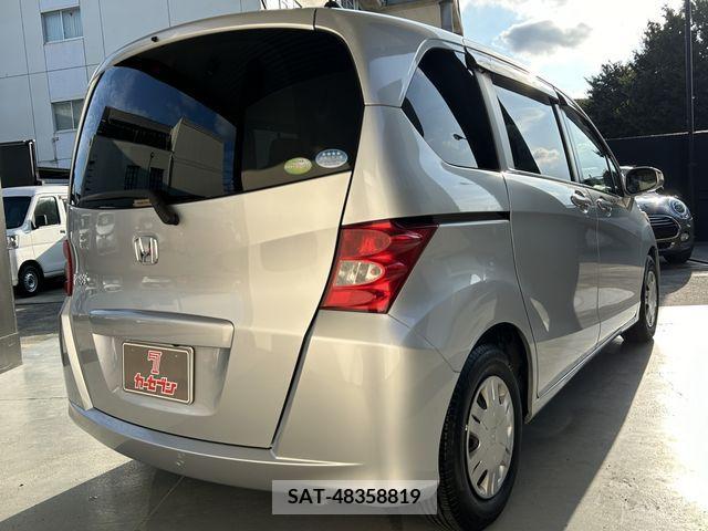 Honda FREED 2010-07 390997-4