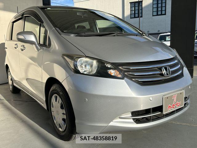 Honda FREED 2010-07 390997-2