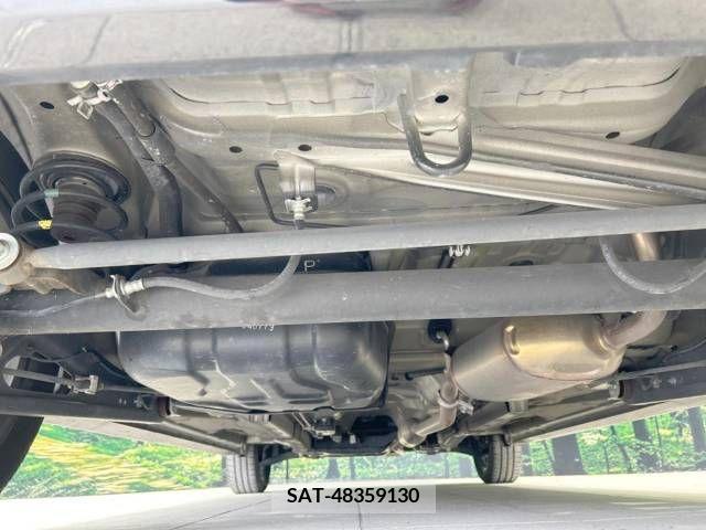 Suzuki SPACIA 2017-08 374785-19