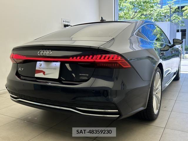 Audi A7 2021-03 292683-1