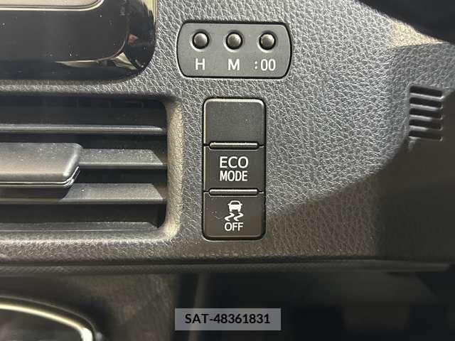 Toyota VOXY 2014-02 288898-18