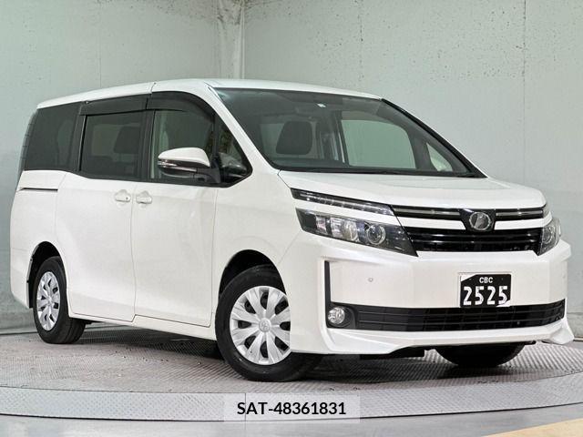 Toyota VOXY 2014-02 288898-0