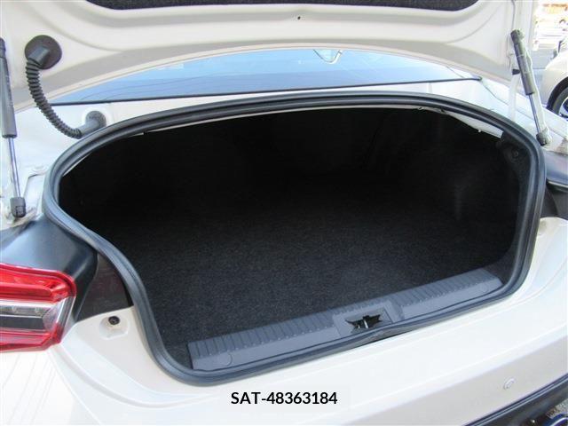 Subaru BRZ 2020-04 211341-12